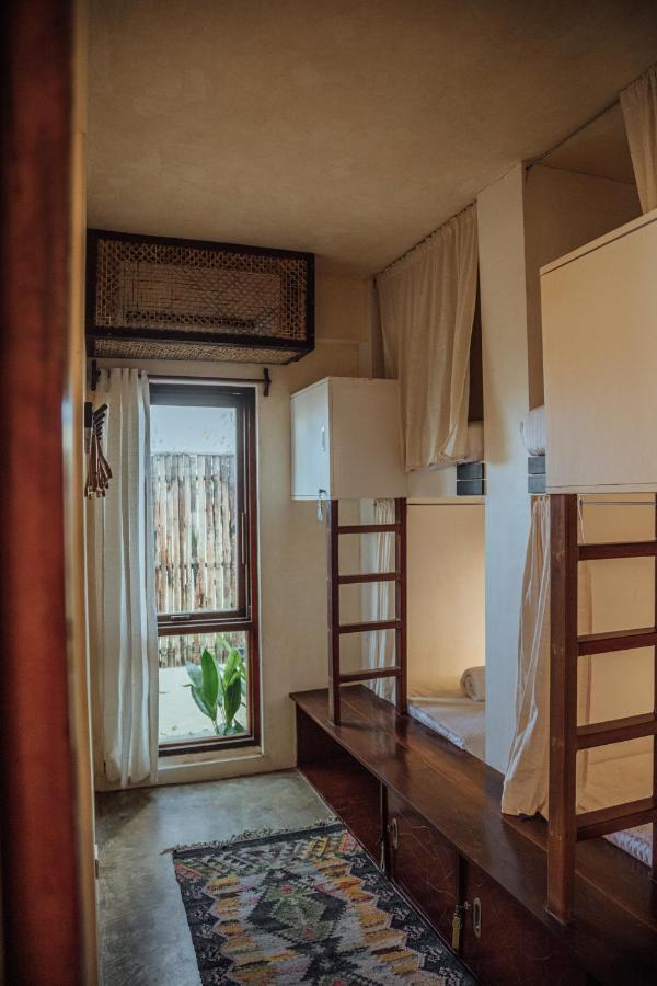 Vedya Boutique Hostel General Luna  Bagian luar foto